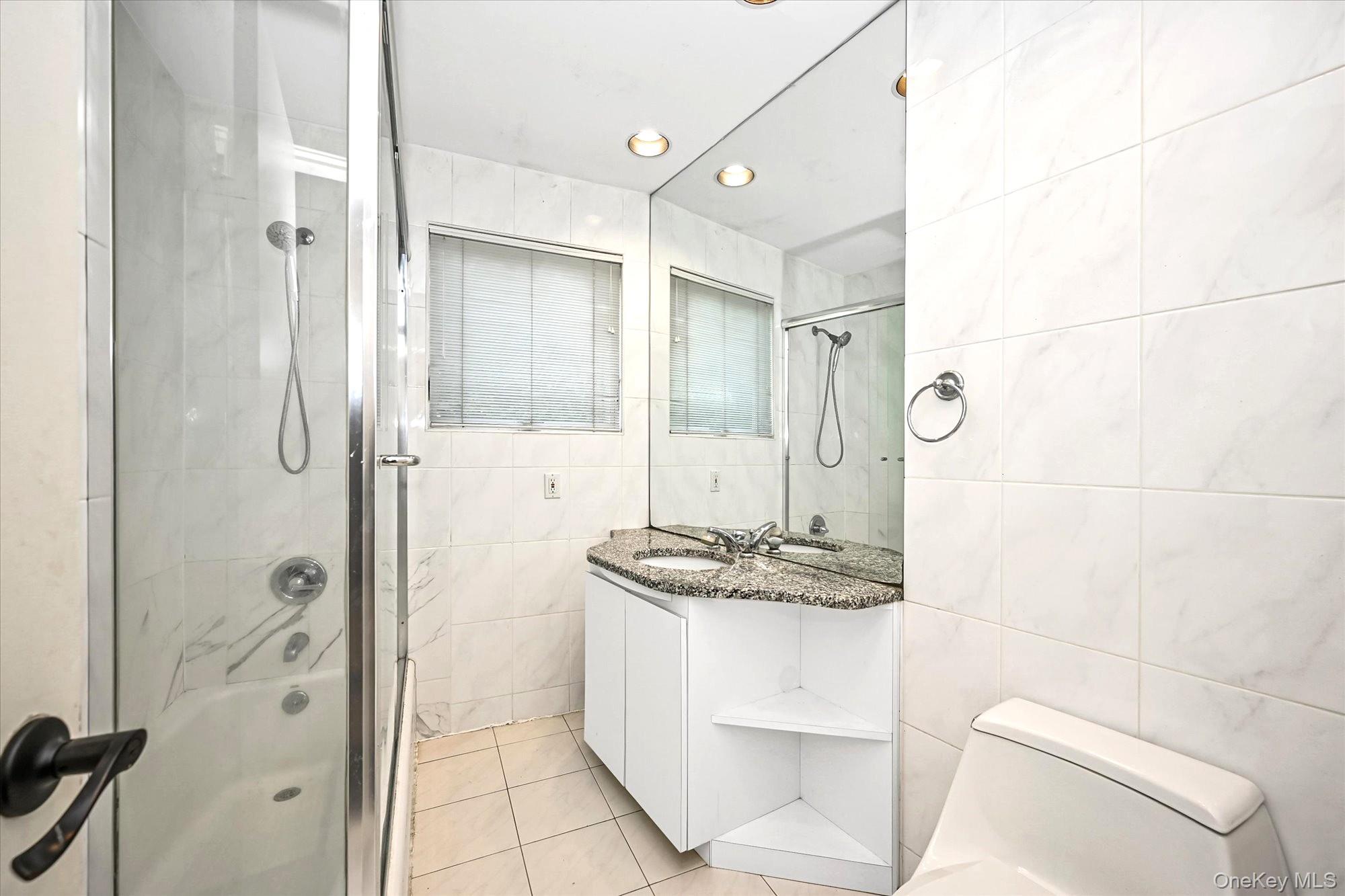 5 Fieldstone Lane Property Photo 20