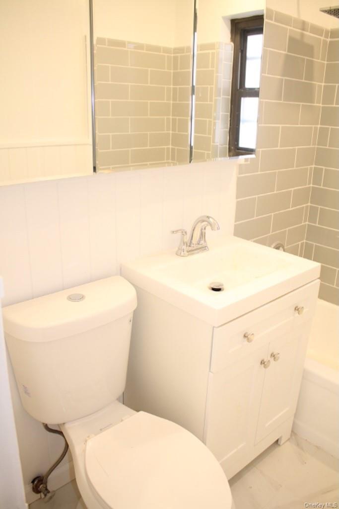 50 White Oak Street 1c Property Photo 14