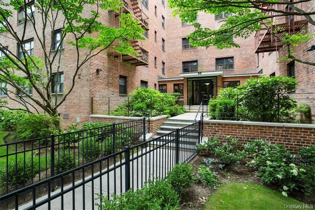 50 White Oak Street 1c Property Photo 20