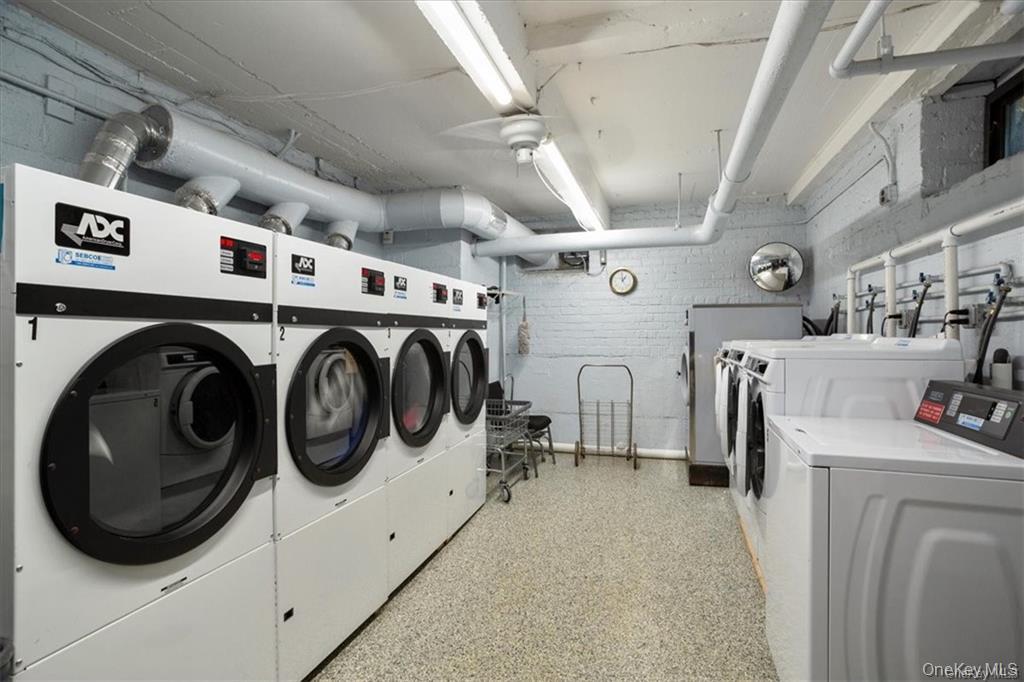 50 White Oak Street 1c Property Photo 21