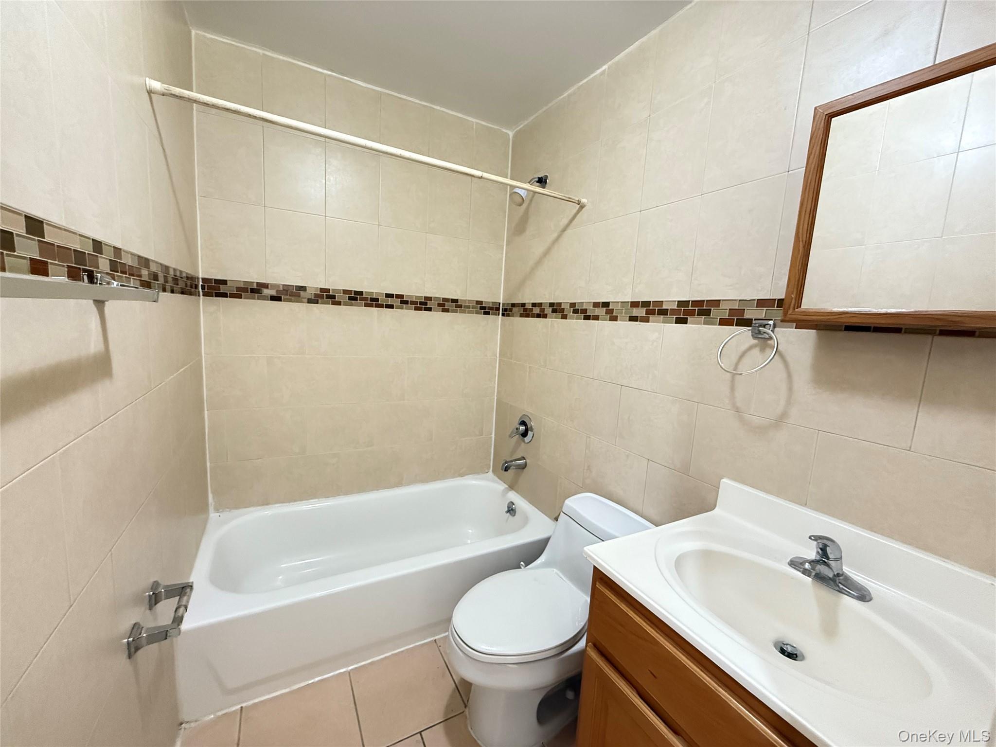 20-11 College Point Boulevard Property Photo 7