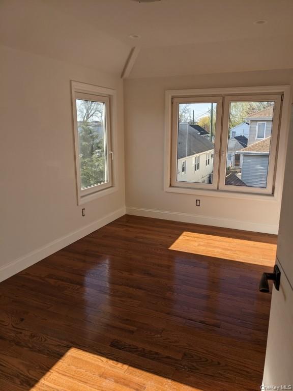 102-31 164th Avenue Property Photo 7