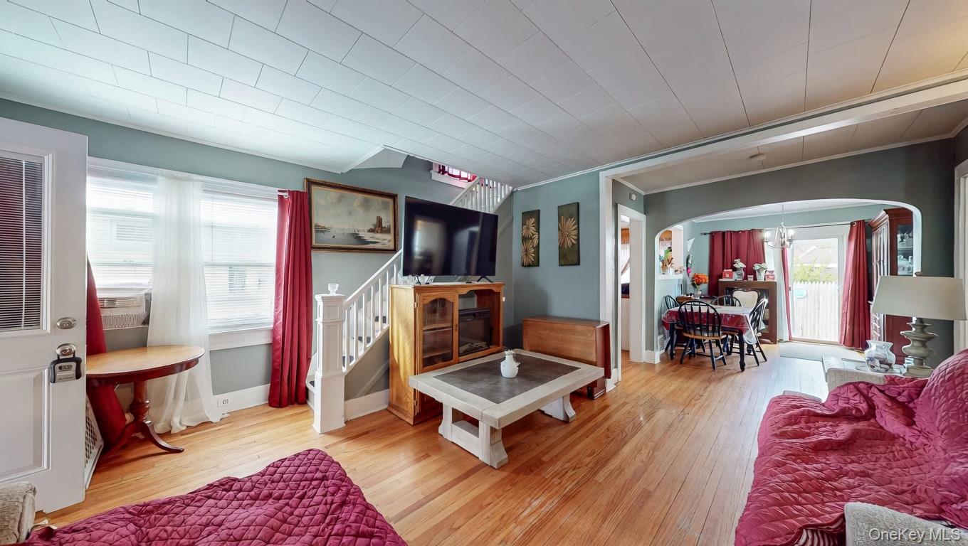 18 Dubois Street Property Photo 3