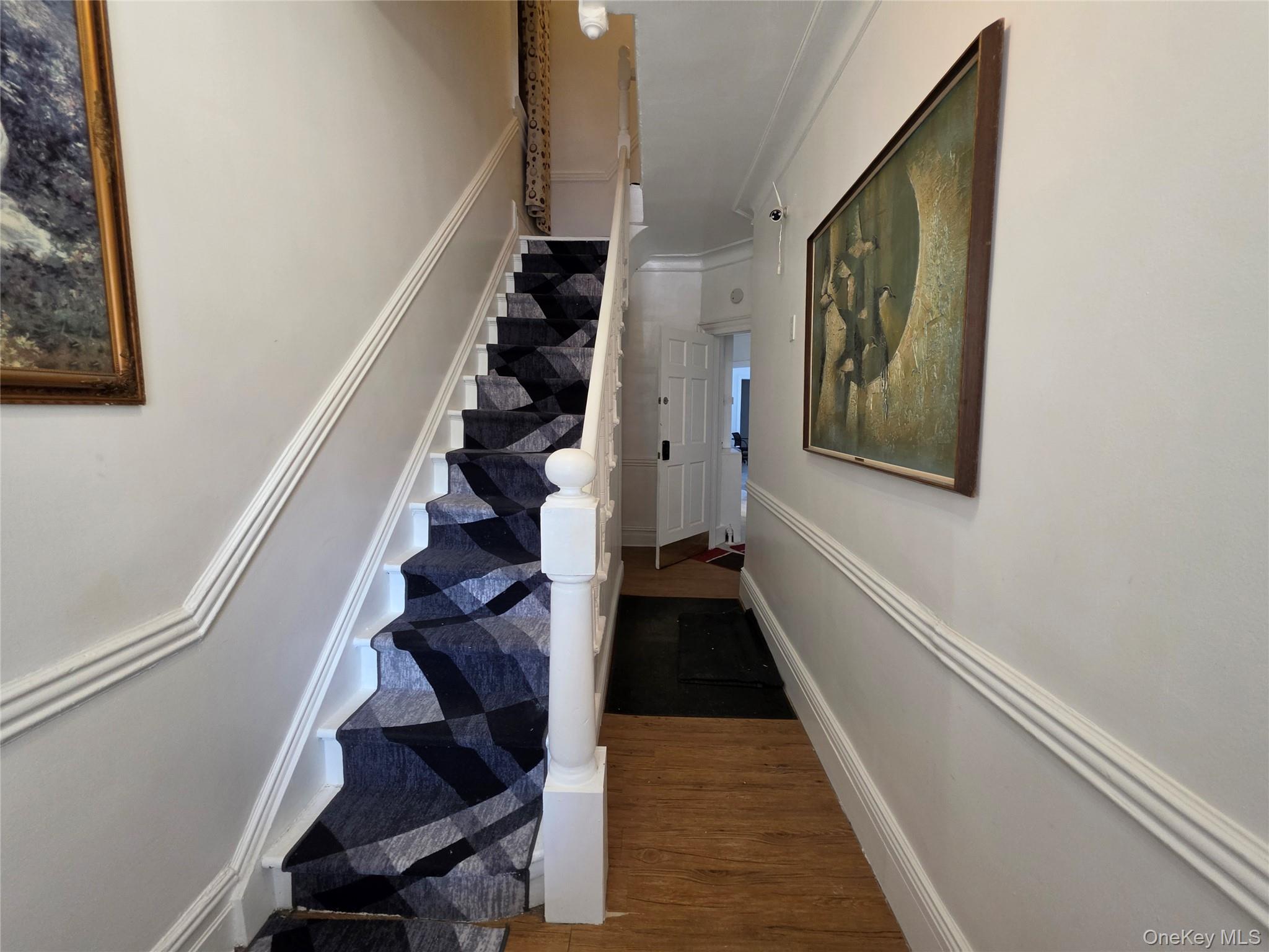 1718 Edison Avenue Property Photo 3