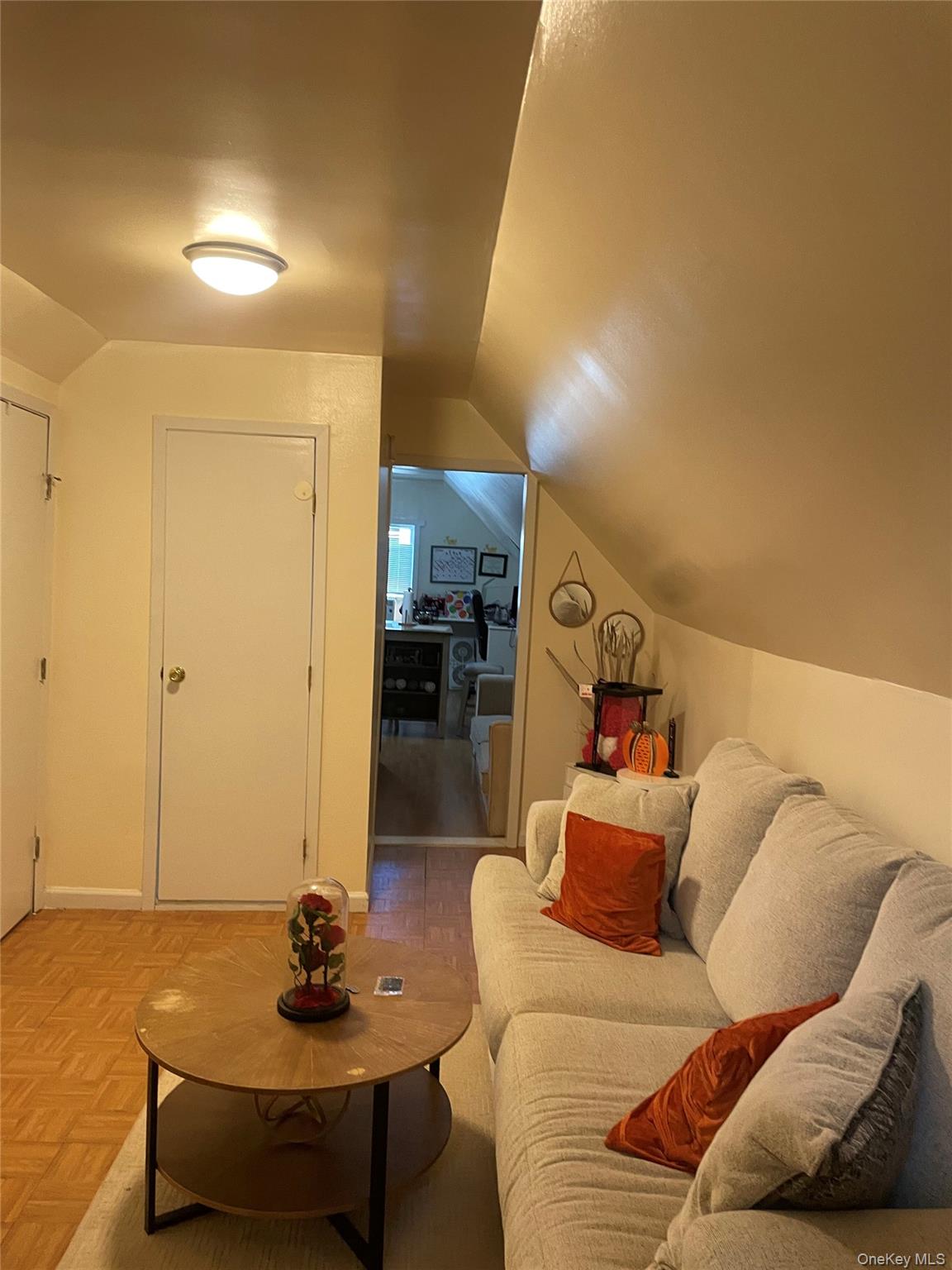 1718 Edison Avenue Property Photo 30