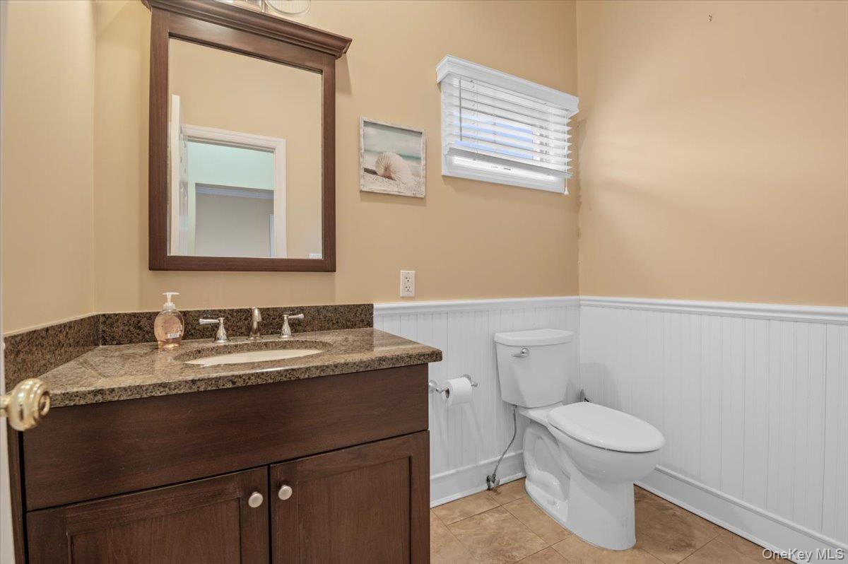 434 E Broadway A Property Photo 15