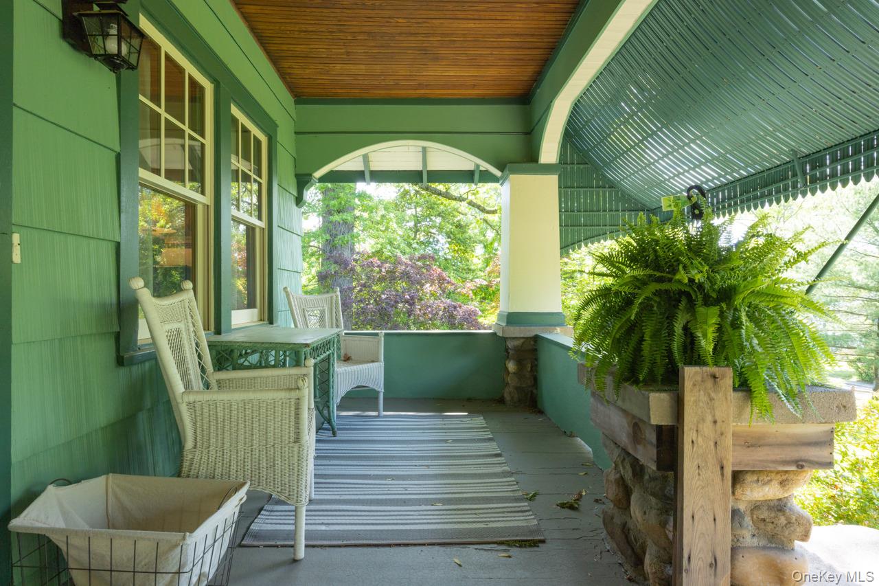 64 Mountainview Avenue Property Photo 3