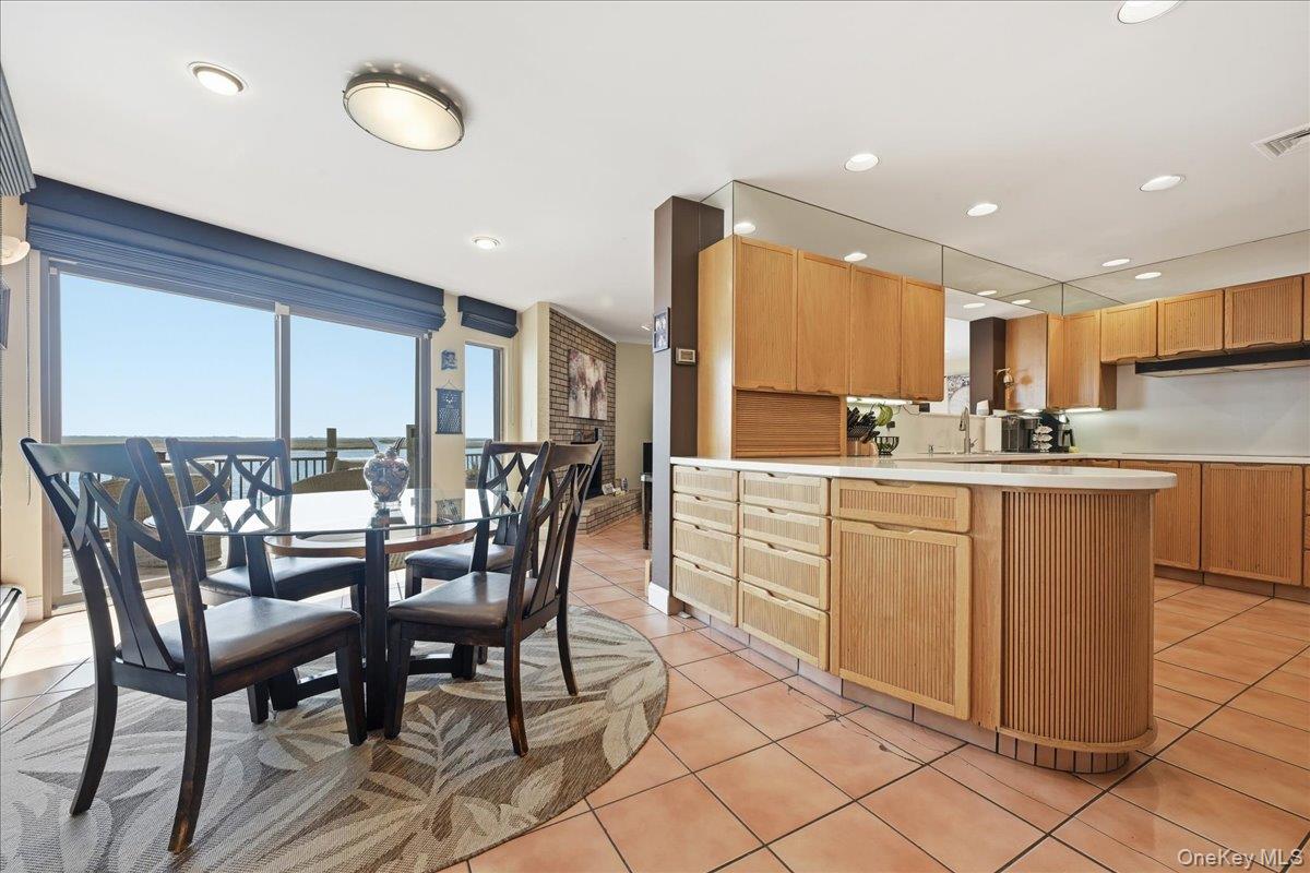 648 Nassau Avenue Property Photo 10