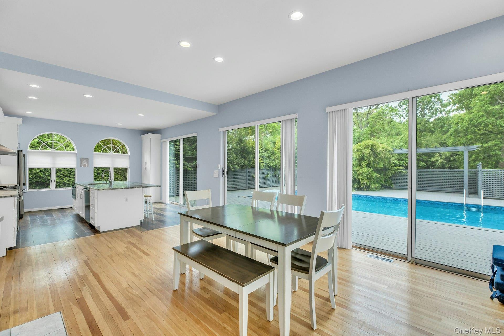 35 Bay Avenue Property Photo 9