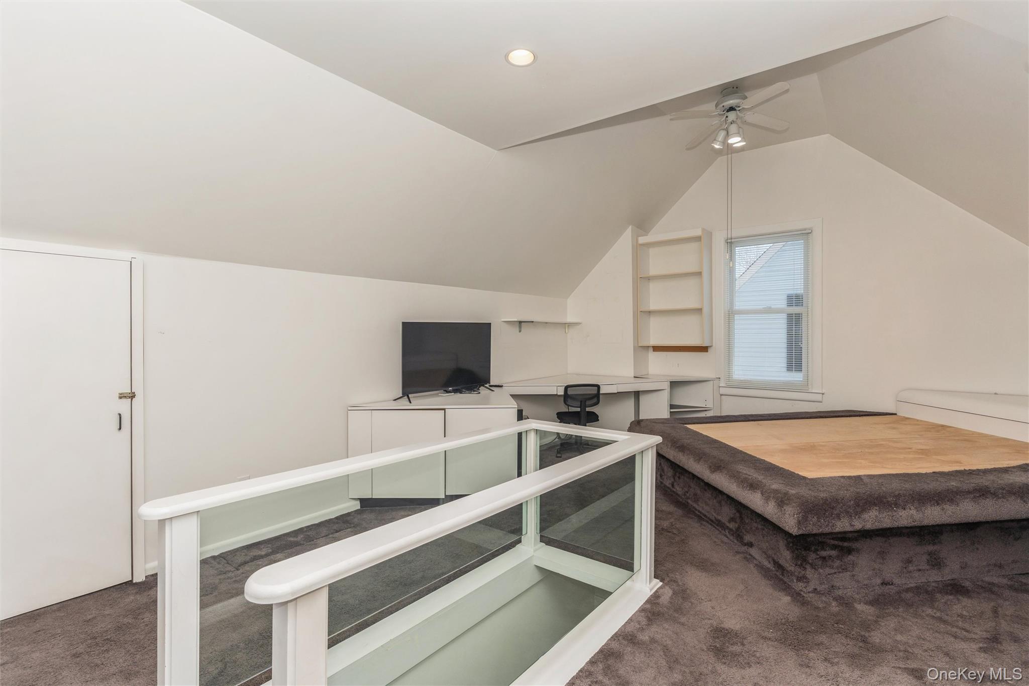 33 Carstairs Road Property Photo 16