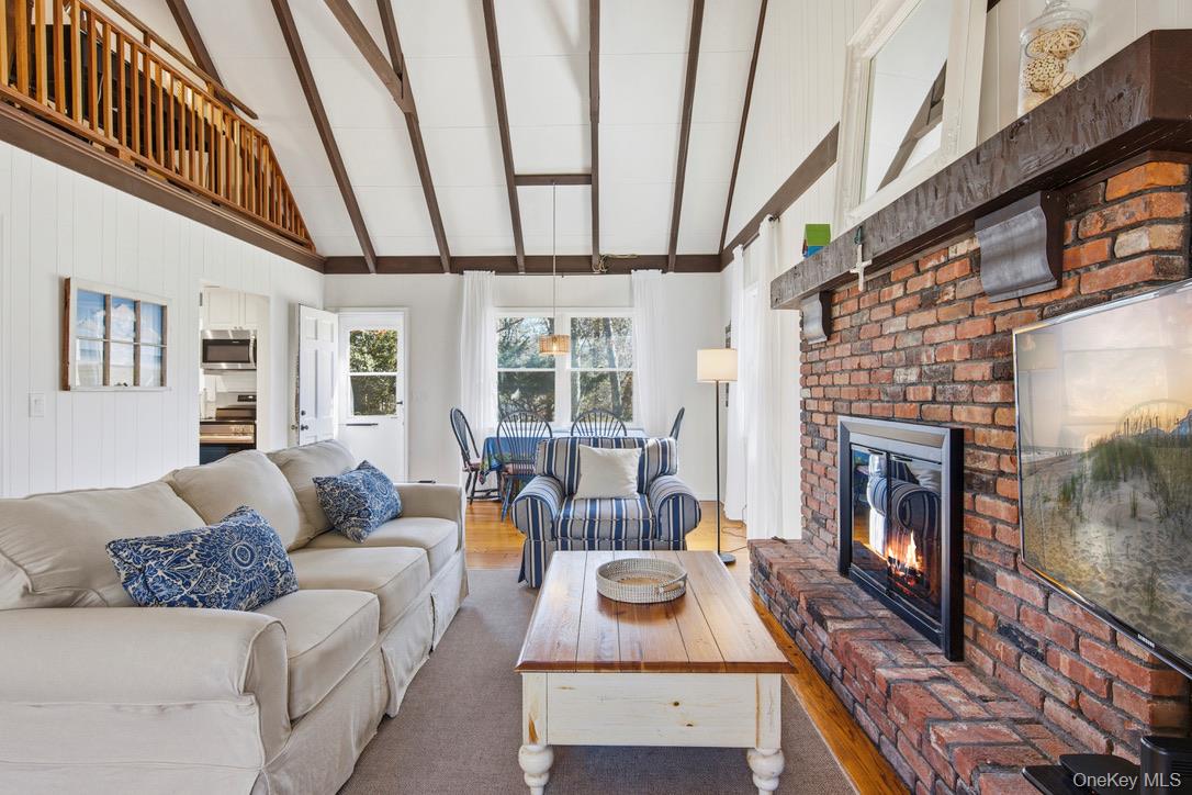 3 Foster Avenue Property Photo 1