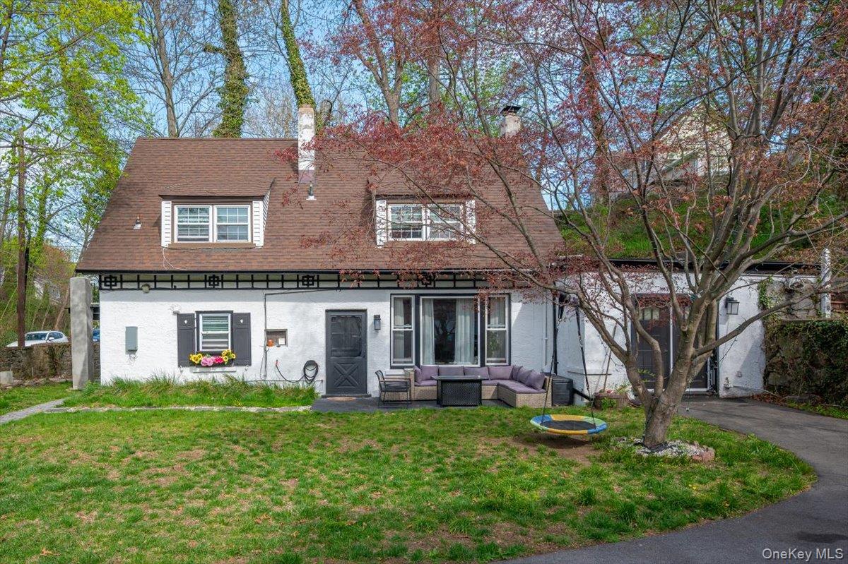25 Whitewood Avenue Property Photo 1