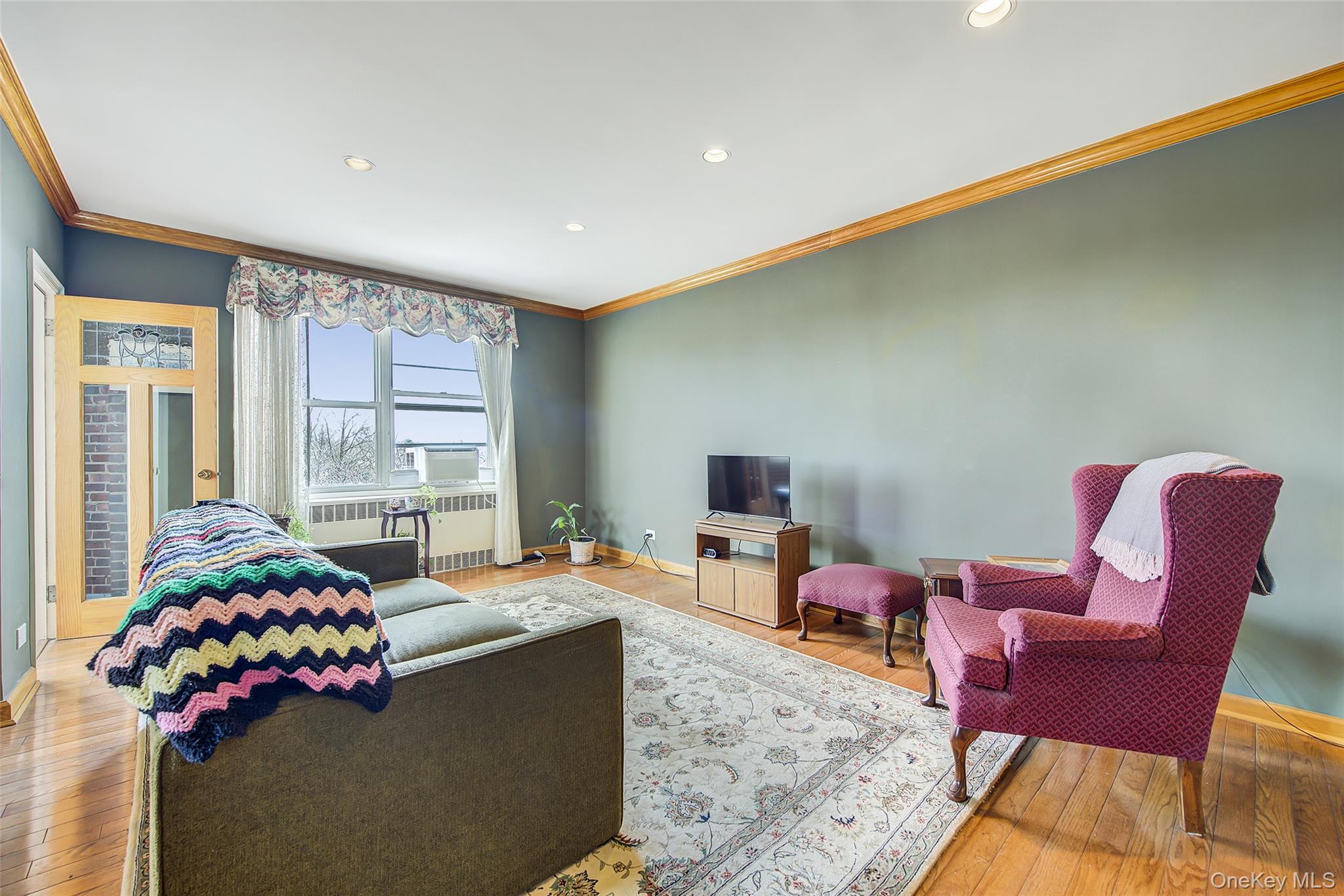 67-66 108 Street B64 Property Photo 6