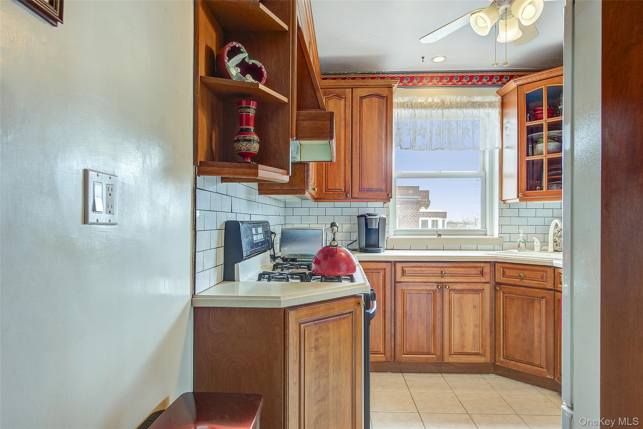 67-66 108 Street B64 Property Photo 15