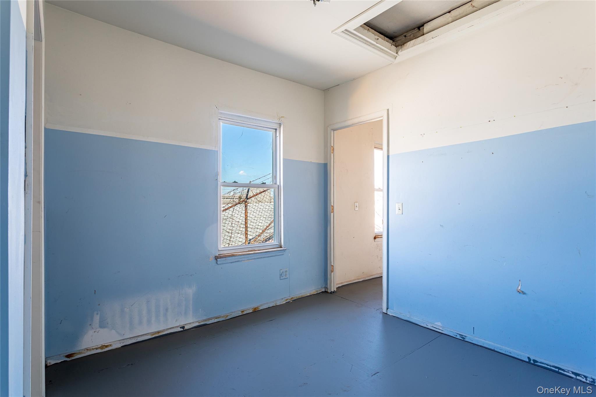 14 Dongan Street Property Photo 19