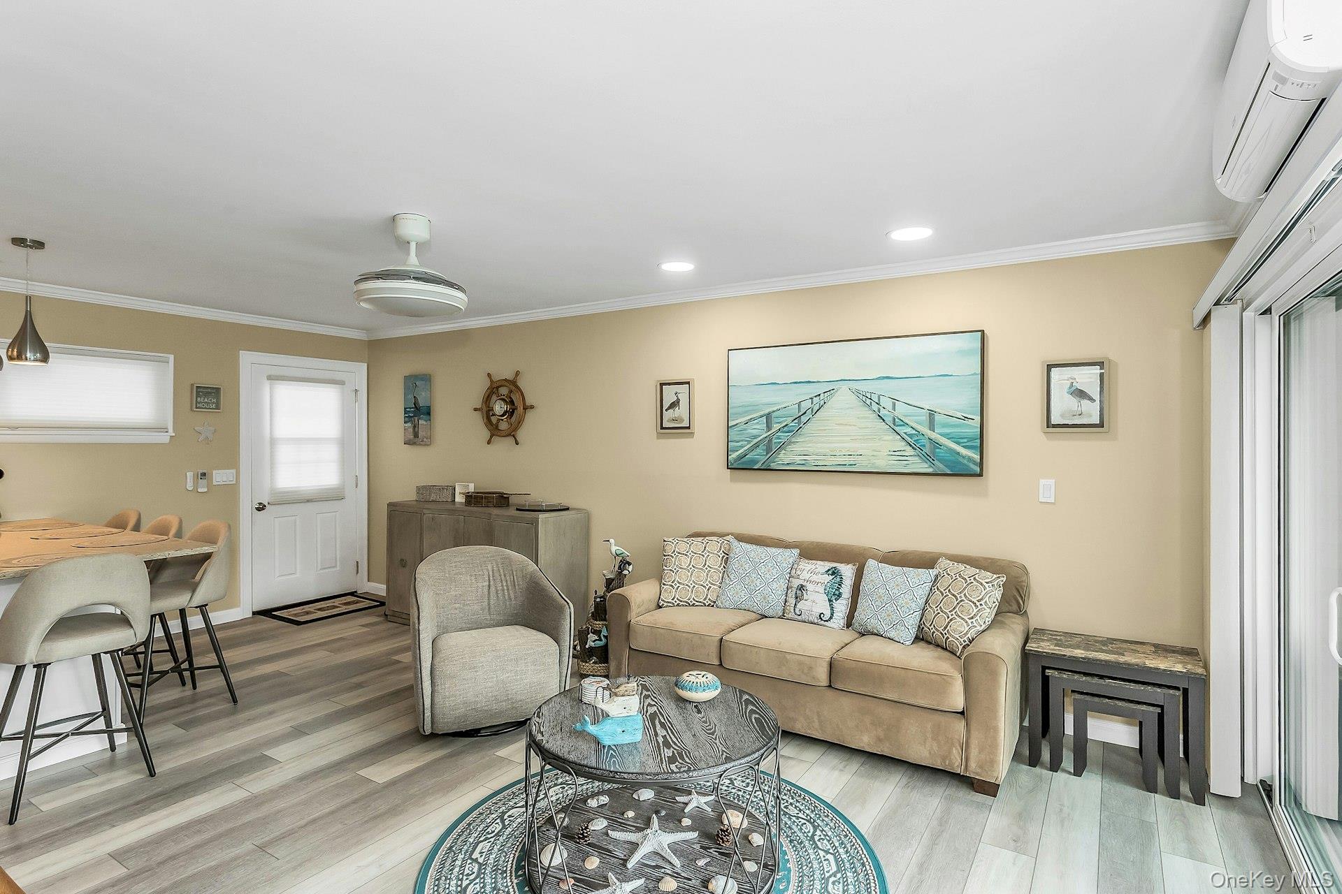 281 Dune Road 18a Property Photo 5