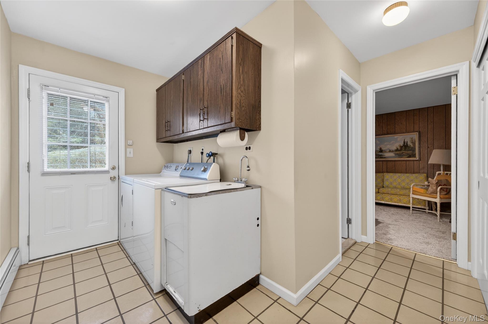 18 Quaker Ridge Drive Property Photo 17