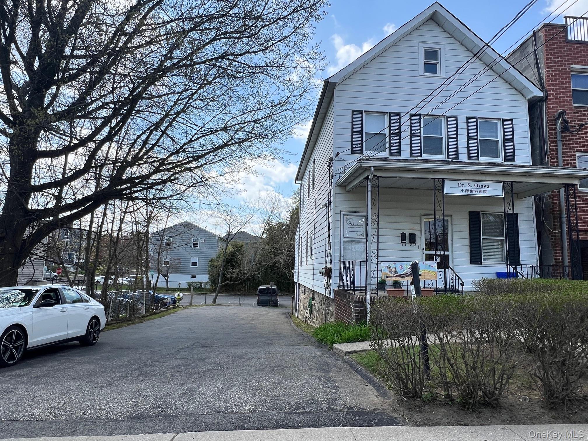 194 Harrison Avenue Property Photo 2