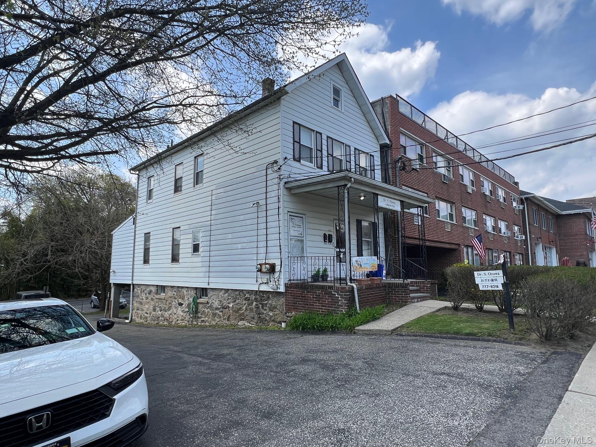 194 Harrison Avenue Property Photo 3