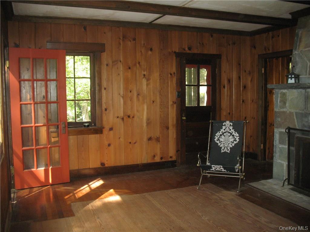 441 Hollow Road Property Photo 5