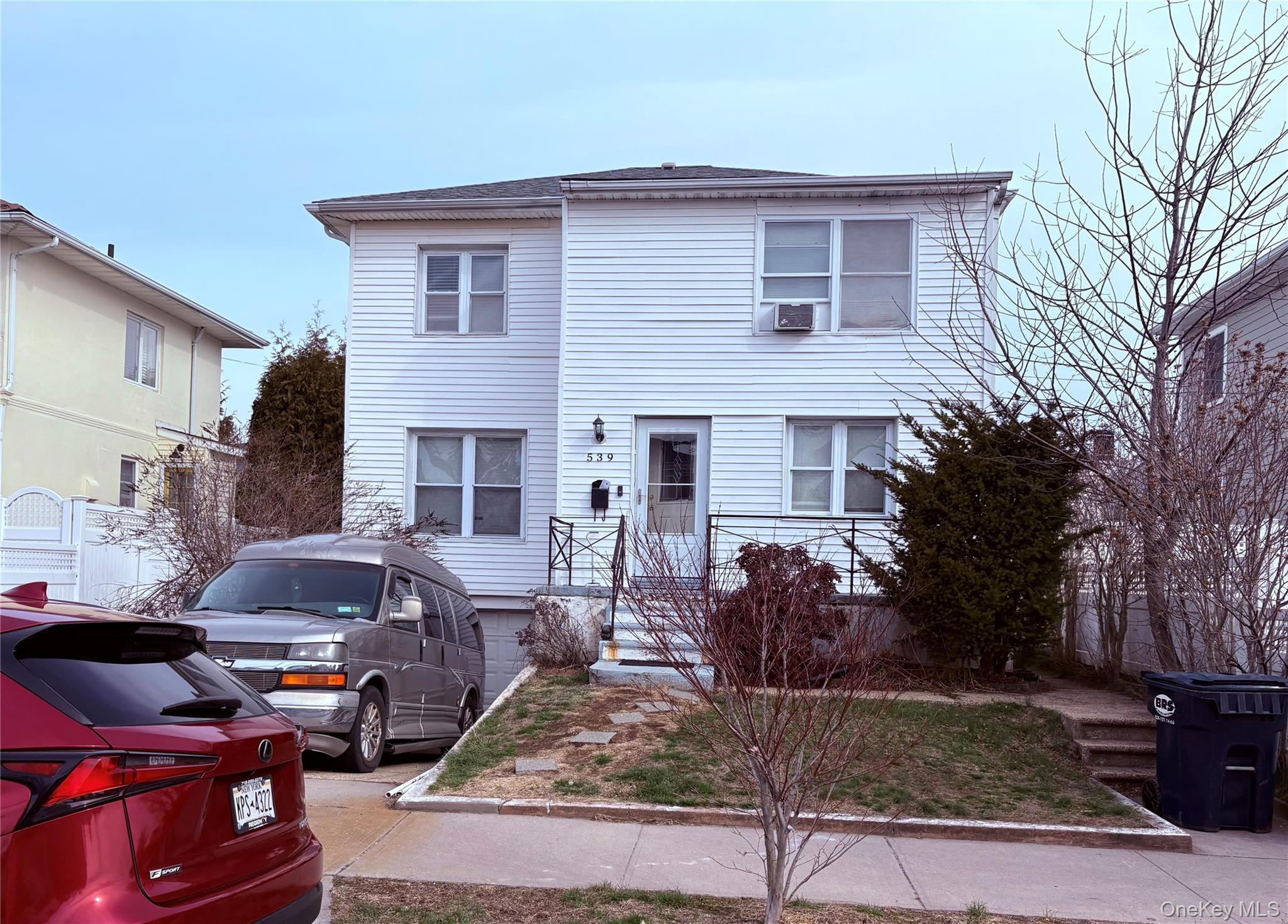 539 E State Street Property Photo 1