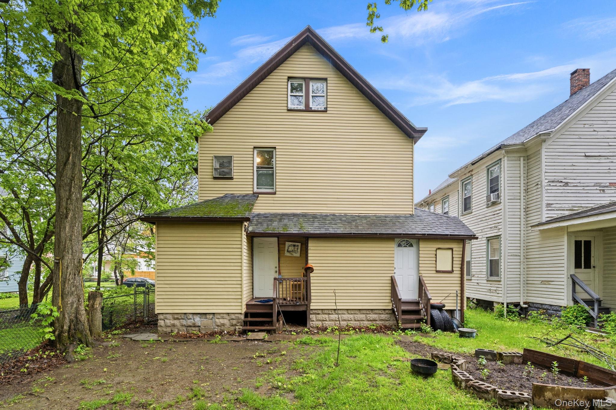 212 Ten Broeck Avenue Property Photo 27
