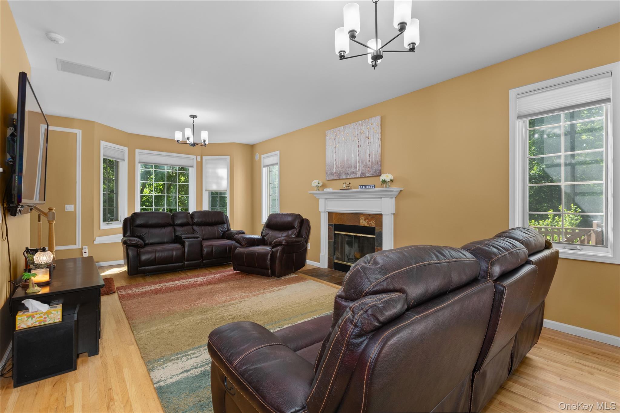 875 Hanover Street Property Photo 10