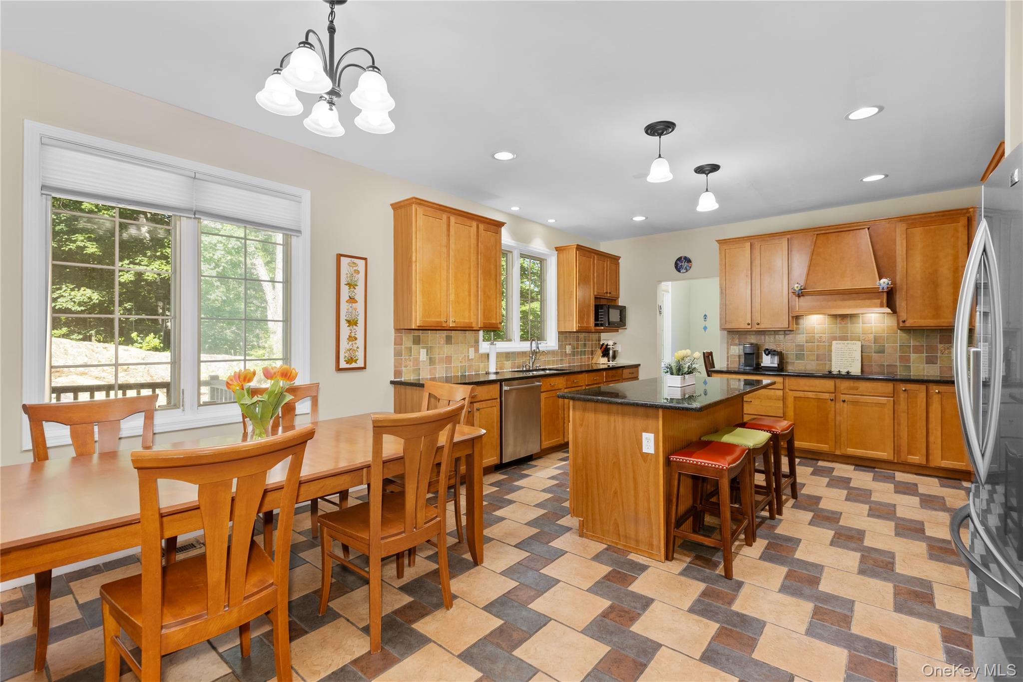 875 Hanover Street Property Photo 12