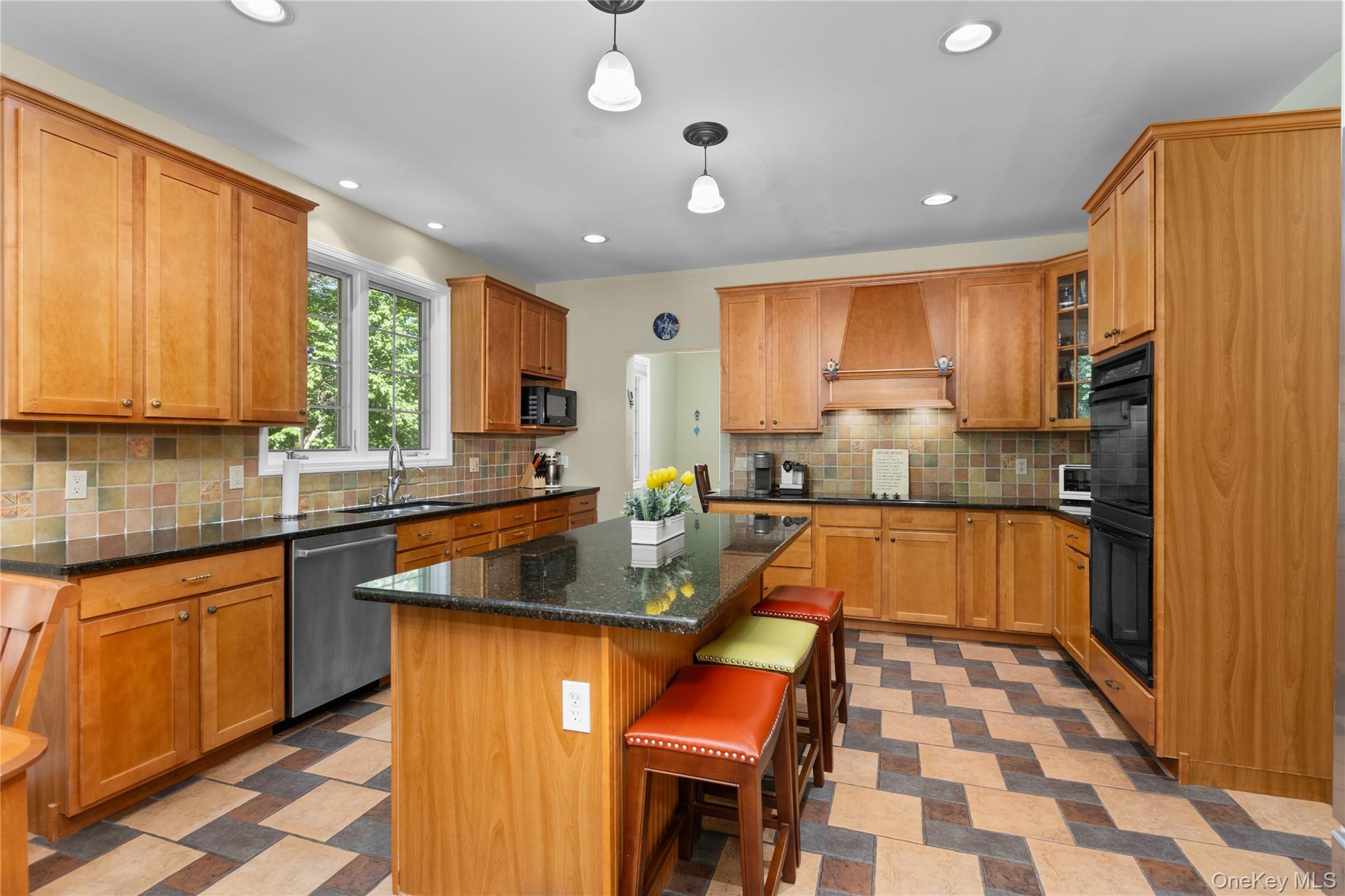 875 Hanover Street Property Photo 13