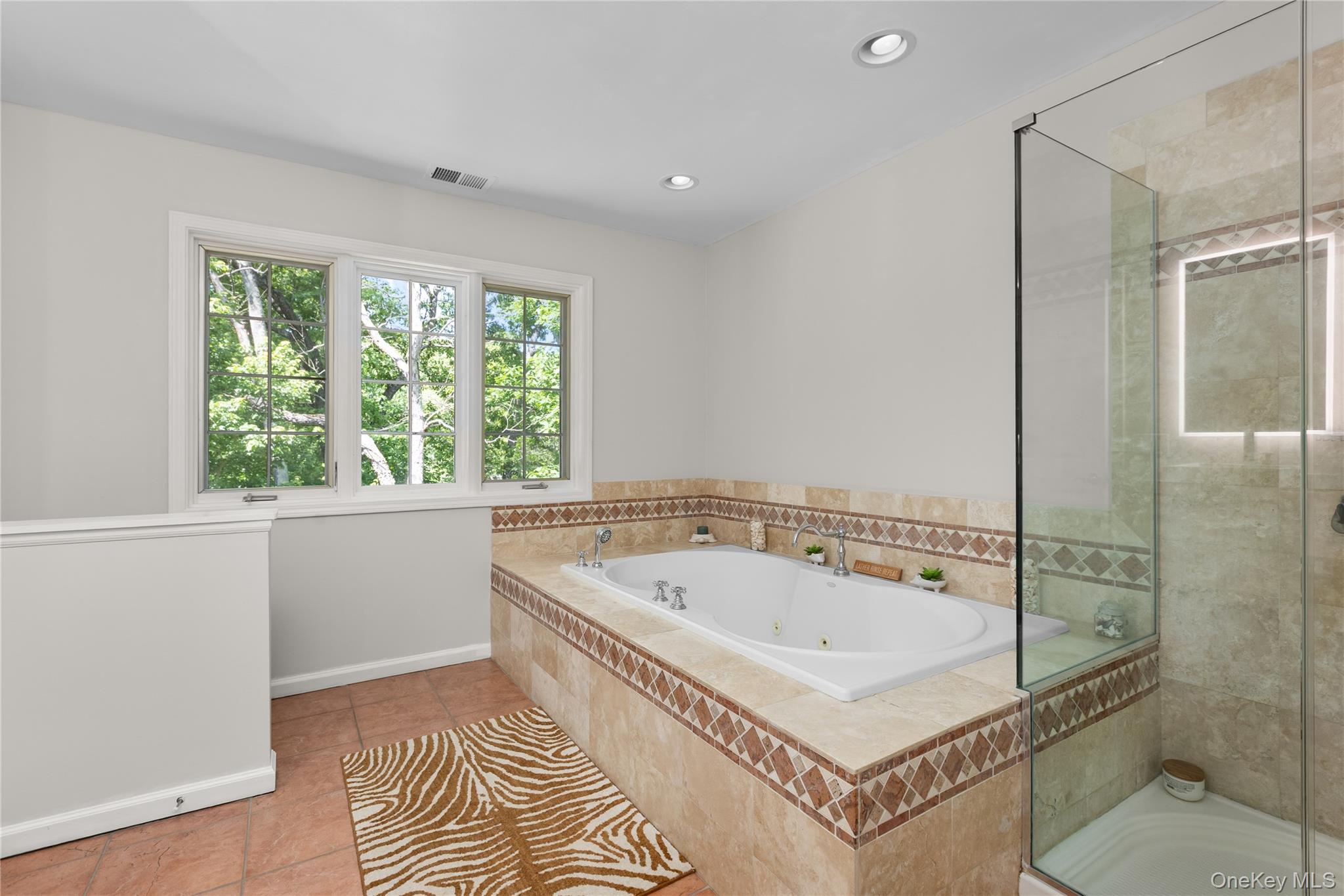 875 Hanover Street Property Photo 28