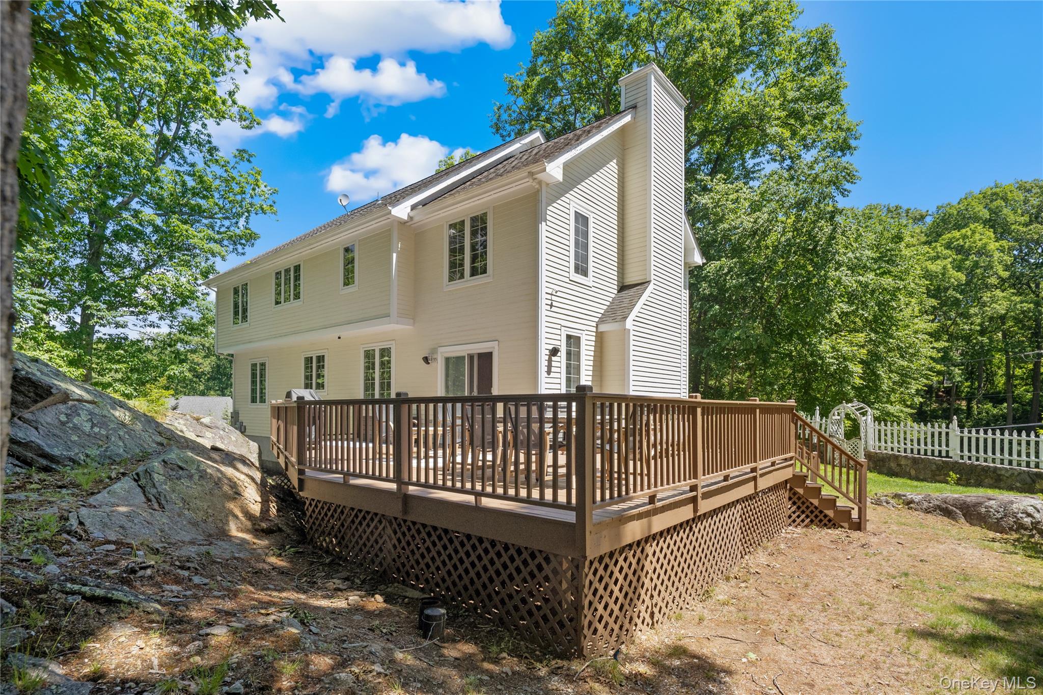 875 Hanover Street Property Photo 40