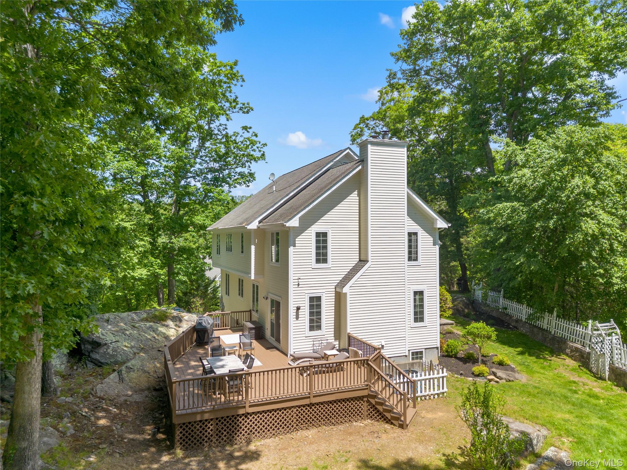 875 Hanover Street Property Photo 45