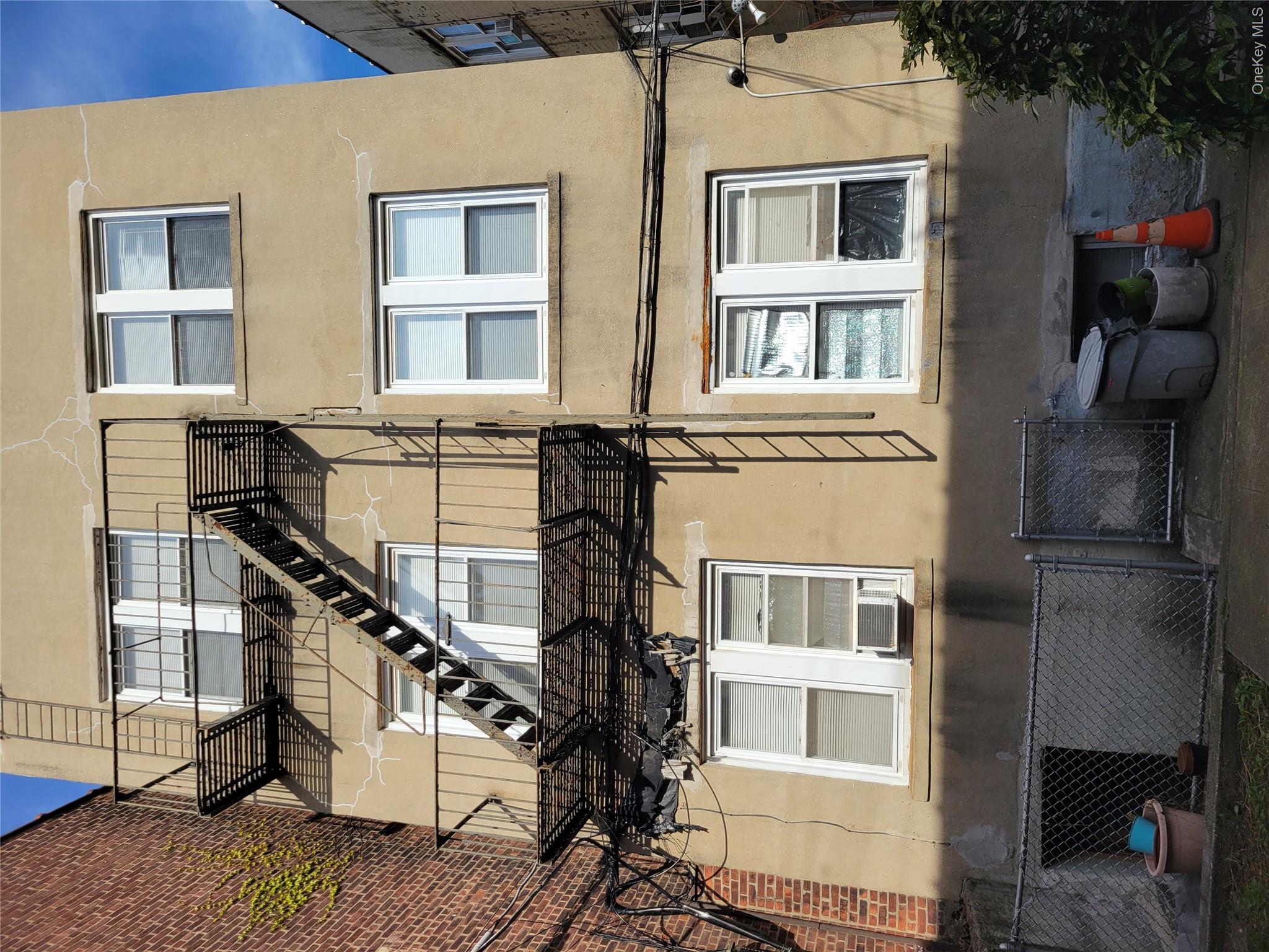 47-44 43rd Street Property Photo 3