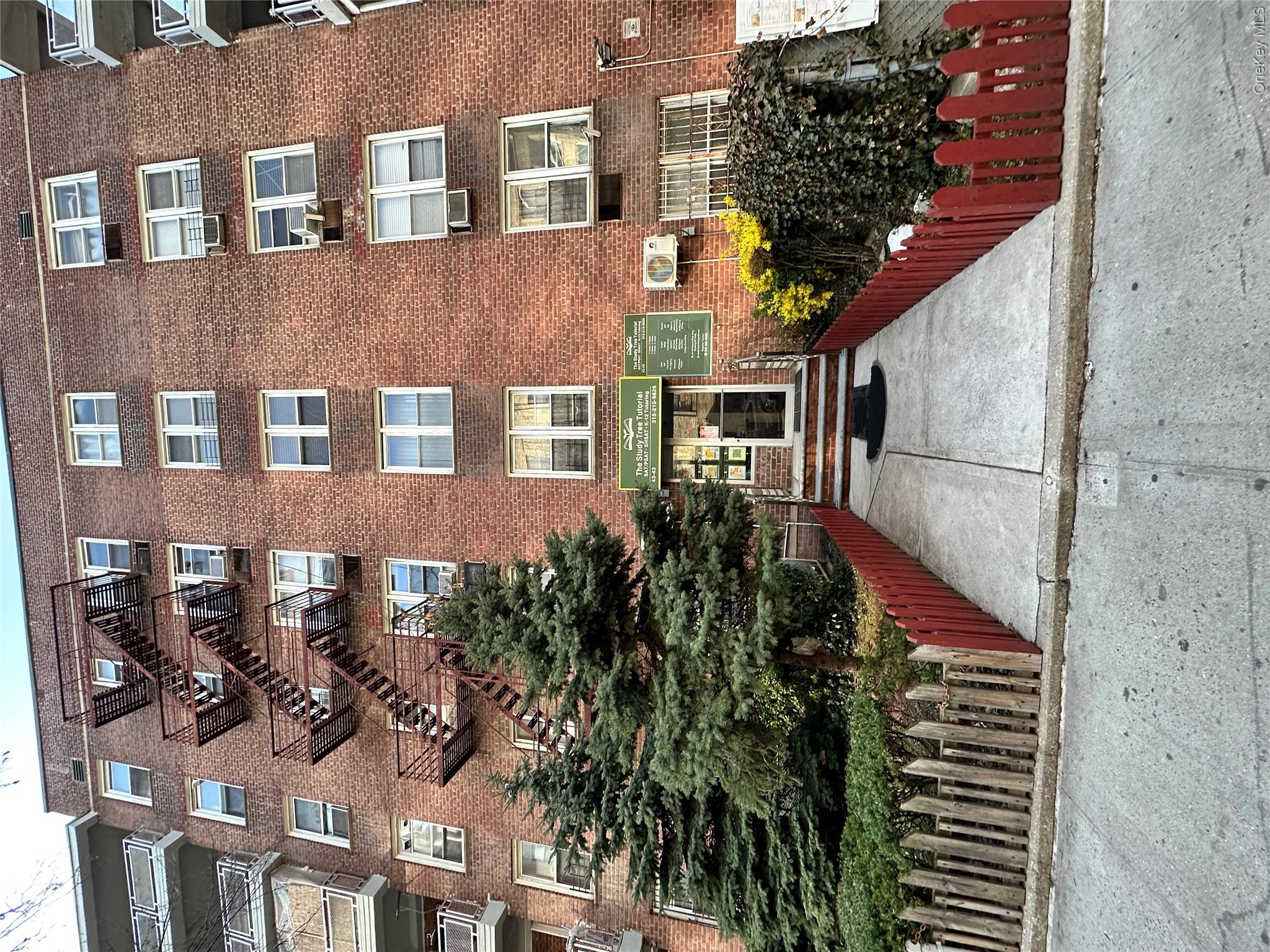 43-43 Kissena Boulevard 114 Property Photo 3