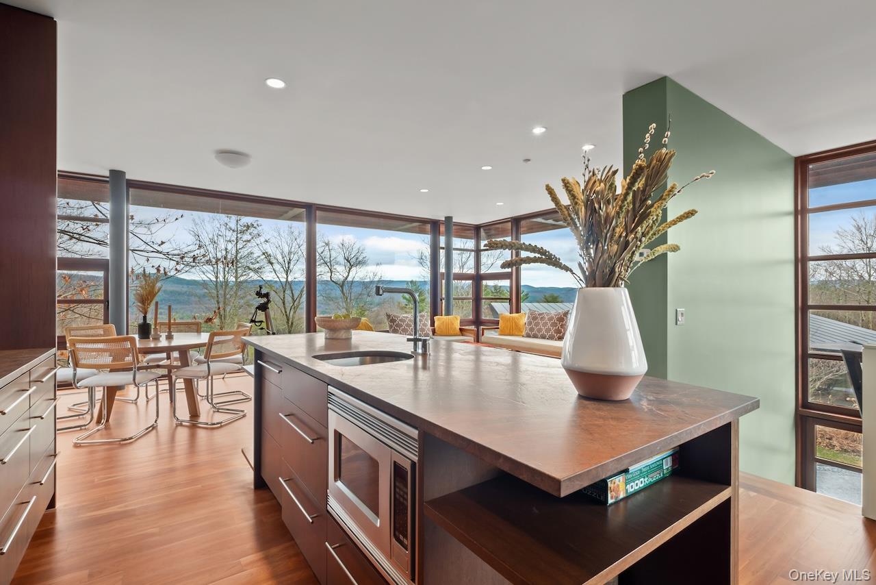 250 Long Pond Road Property Photo 26