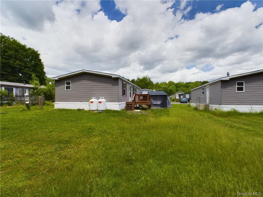 18 Shore Lane Property Photo 8