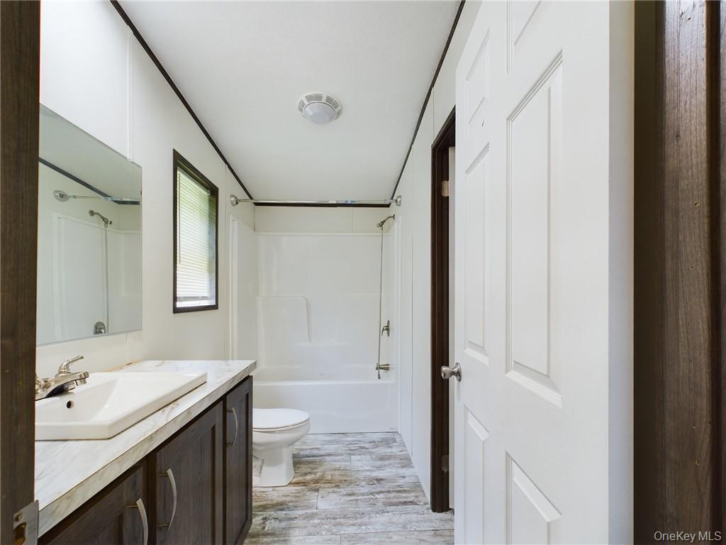 18 Shore Lane Property Photo 25