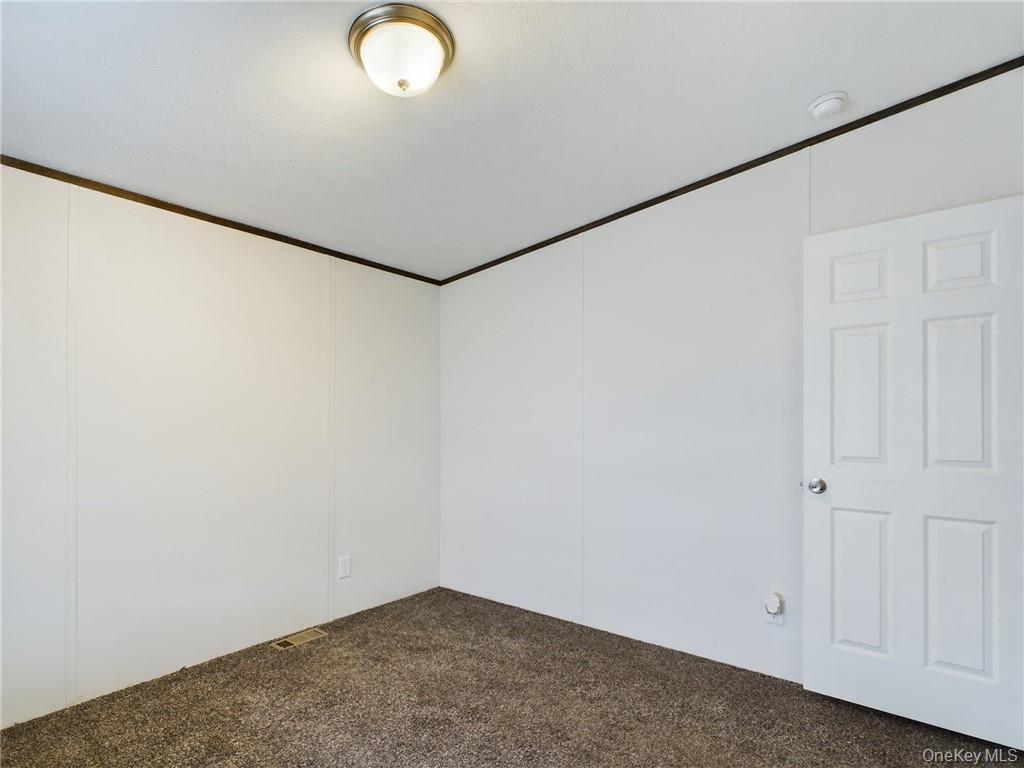 18 Shore Lane Property Photo 28