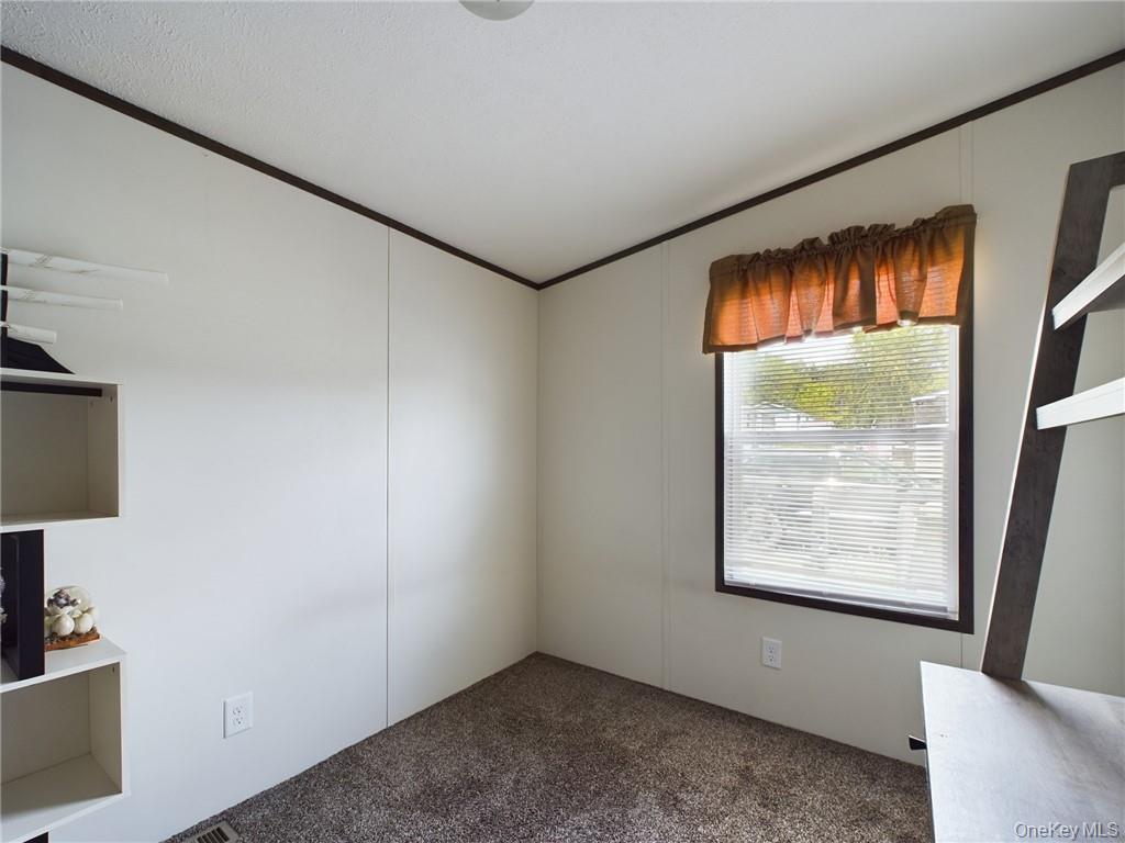 18 Shore Lane Property Photo 31