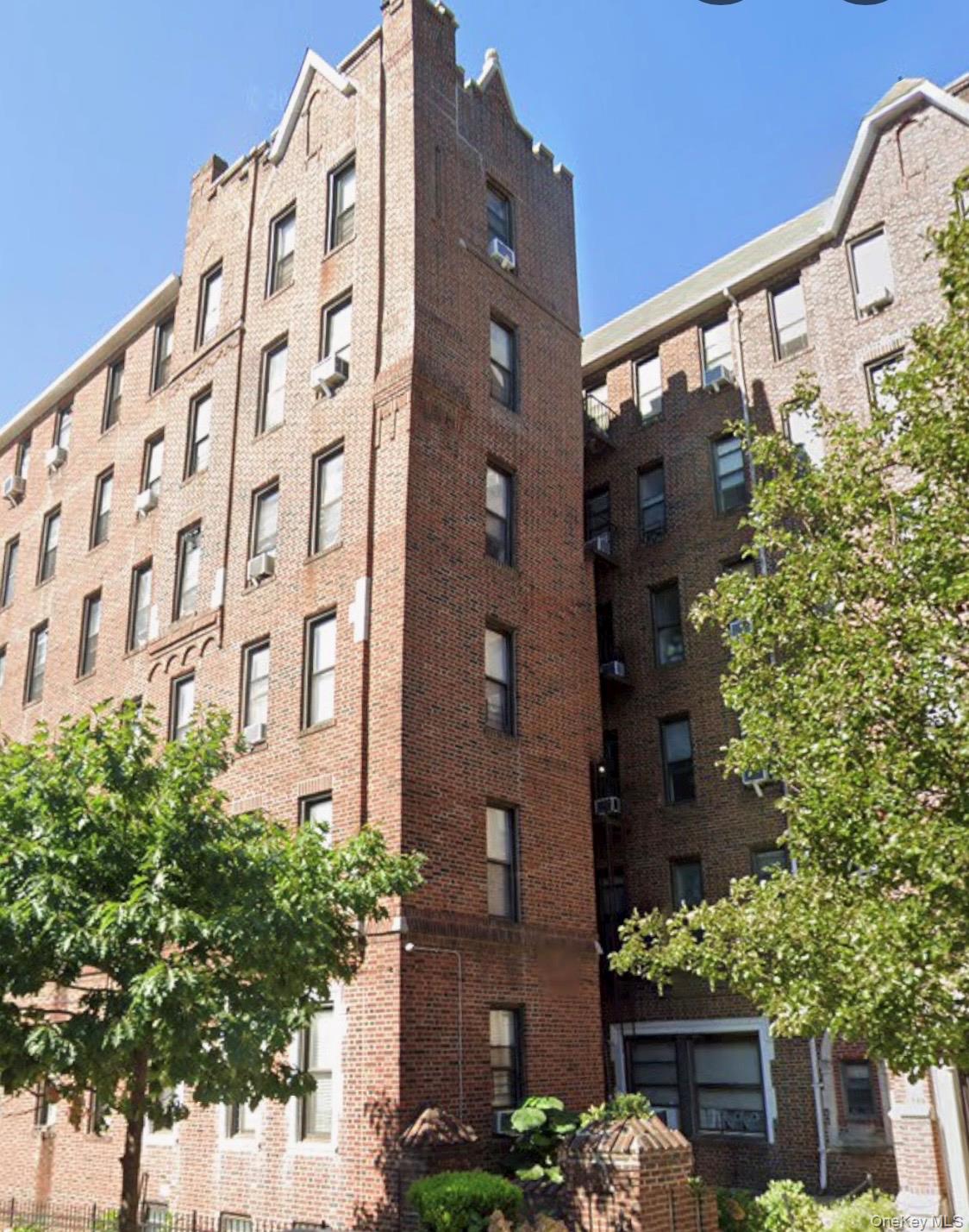 36-20 168 Street Street 3i Property Photo 1