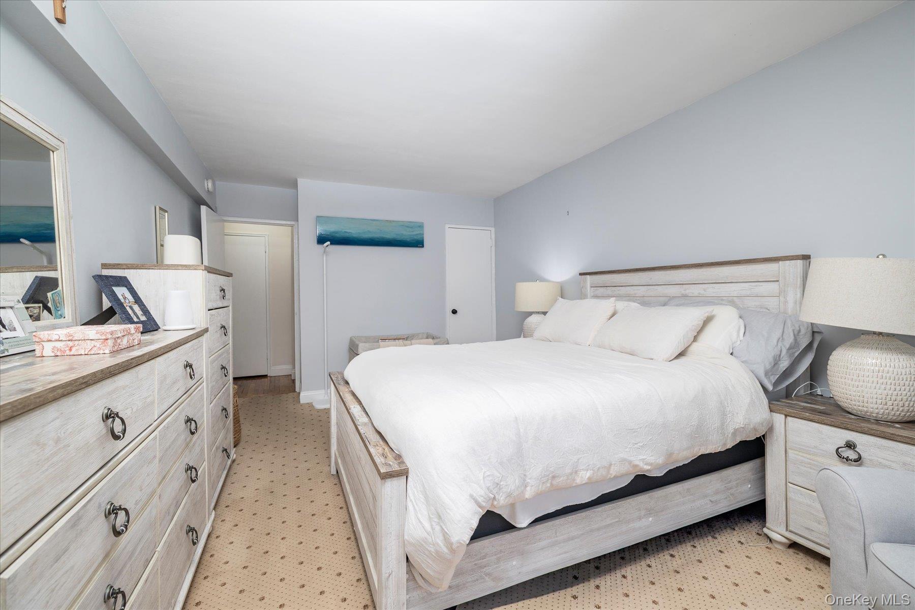 370 W Broadway 5c Property Photo 11