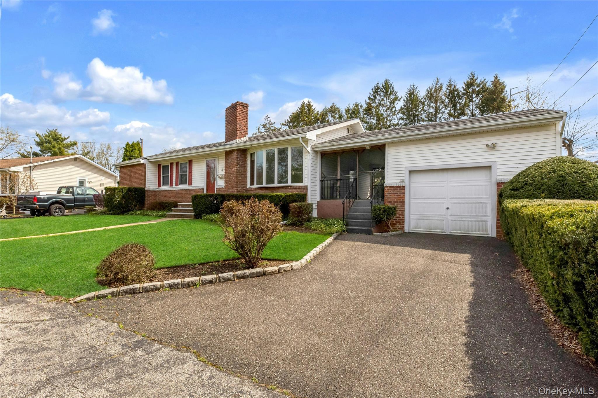 4 Carino Drive Property Photo 1