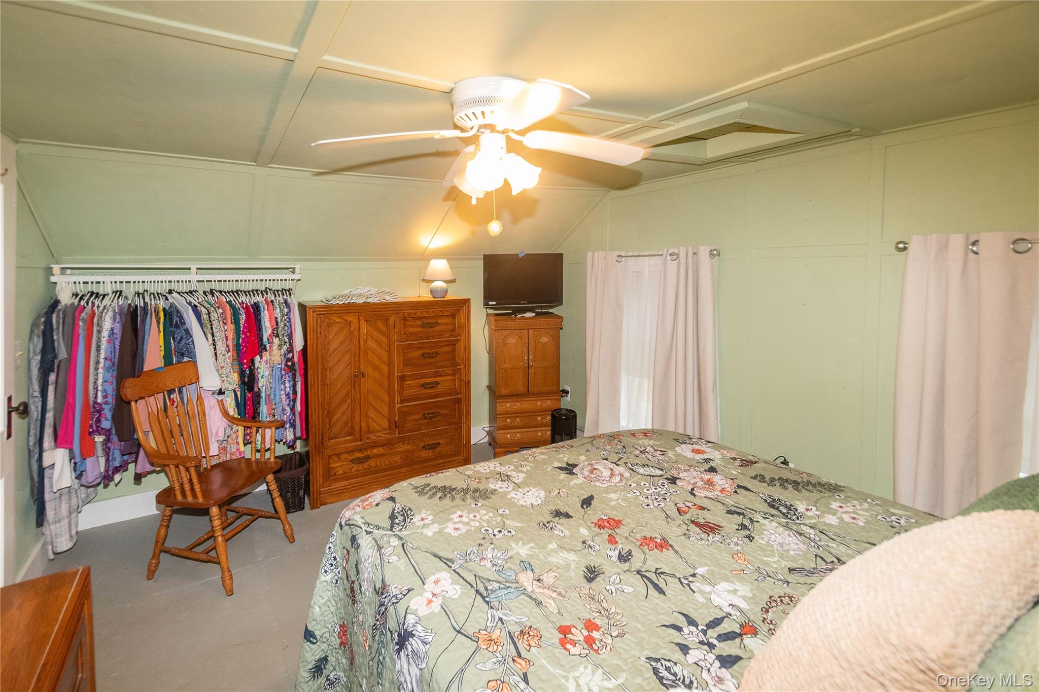 62 Thornton Road Property Photo 21
