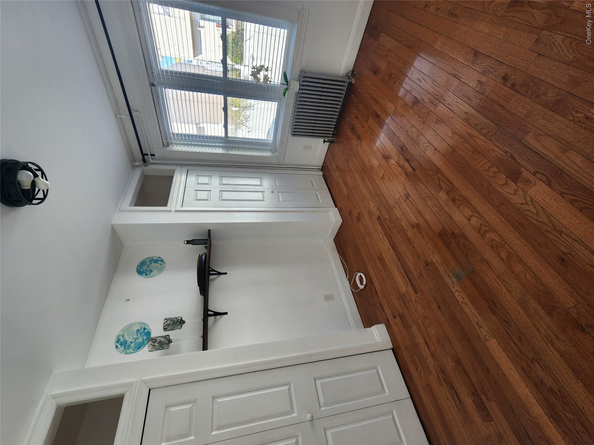 11 Coonley Court Property Photo 6