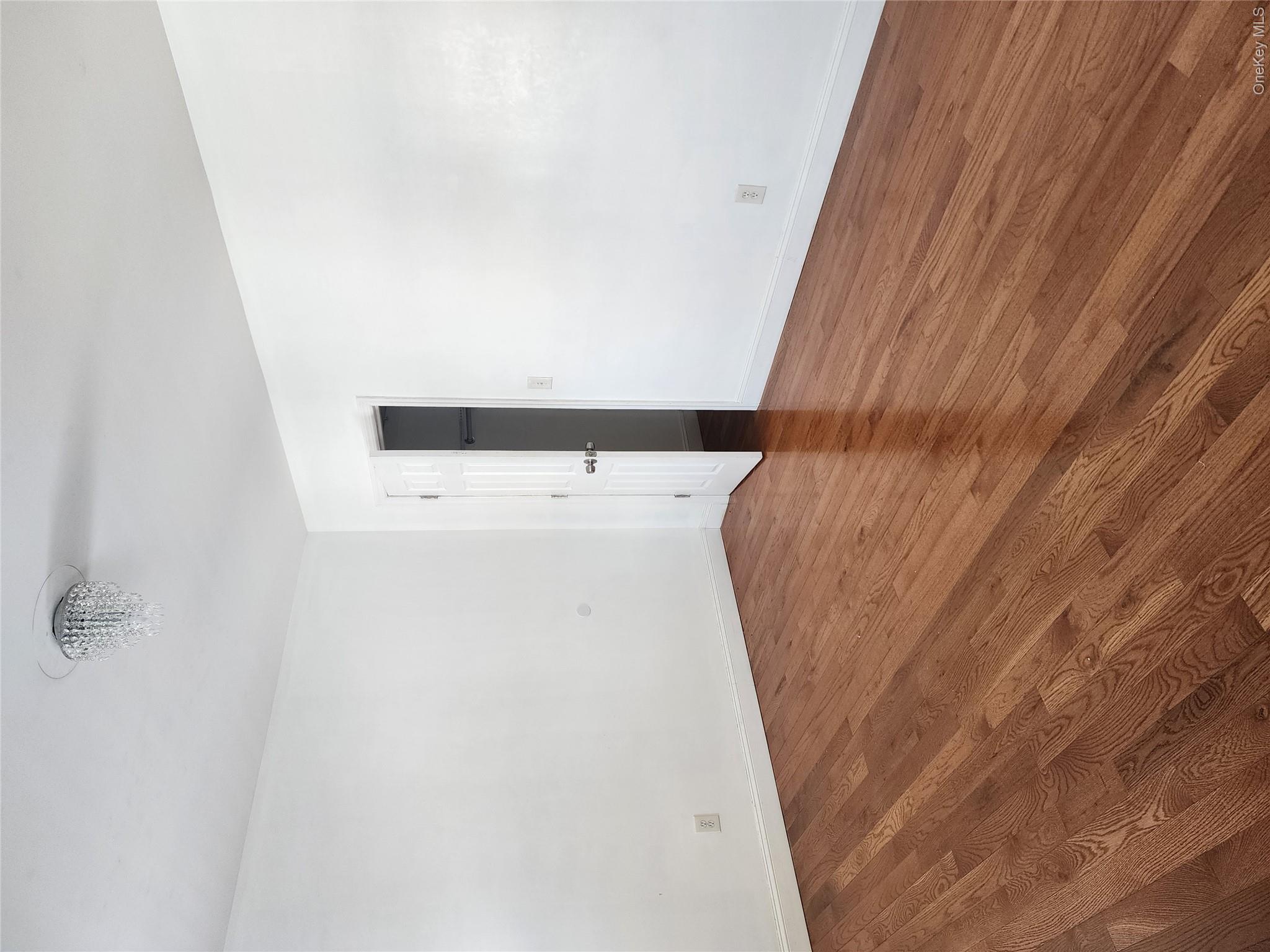 11 Coonley Court Property Photo 10