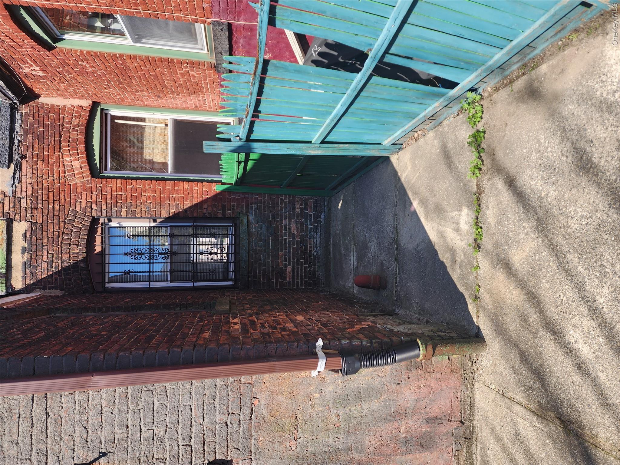 11 Coonley Court Property Photo 20