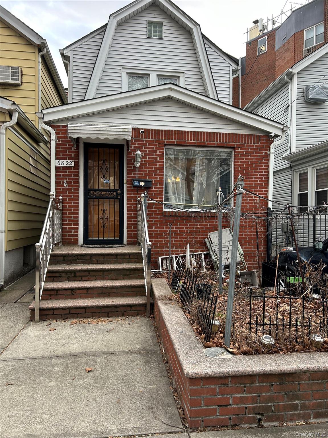 6822 Nansen Street Property Photo 1