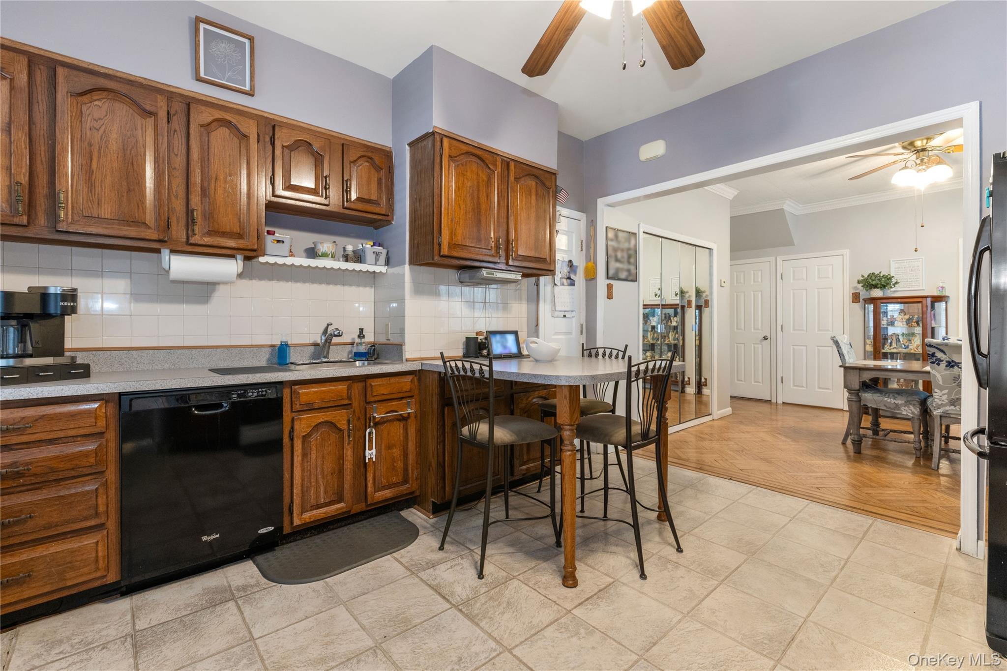 7520 60th Place Property Photo 2