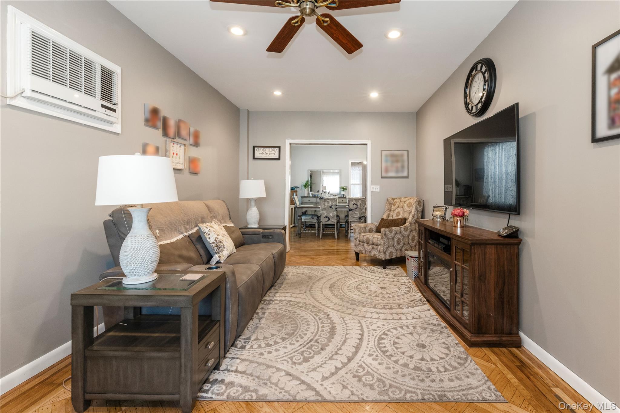 7520 60th Place Property Photo 5