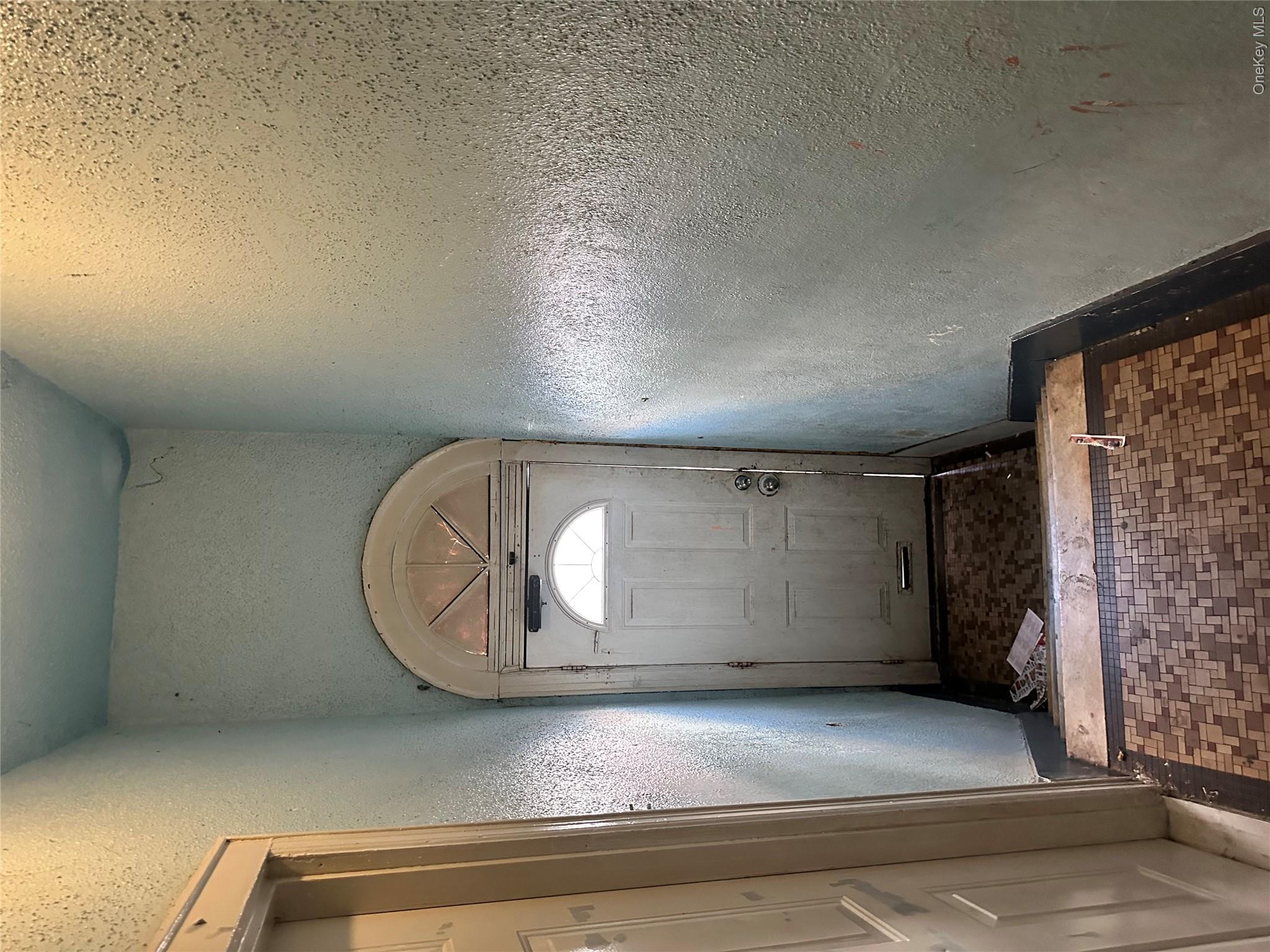 37-21 103 Street Property Photo 10